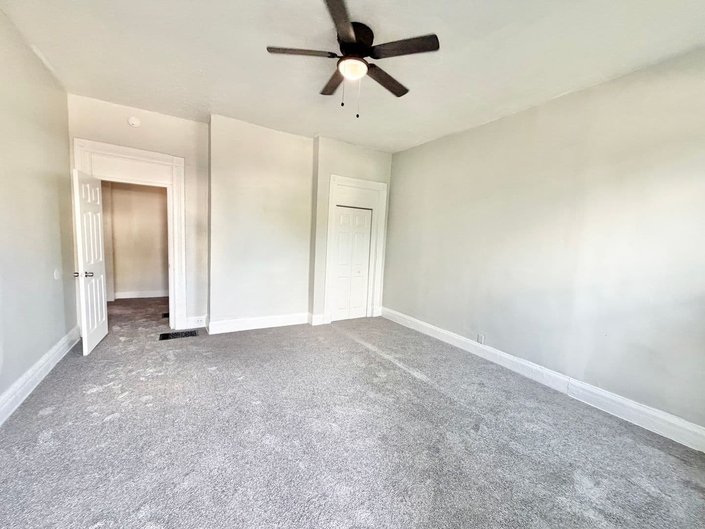 Cincinnati Apartment: 3627 Montgomery Rd.