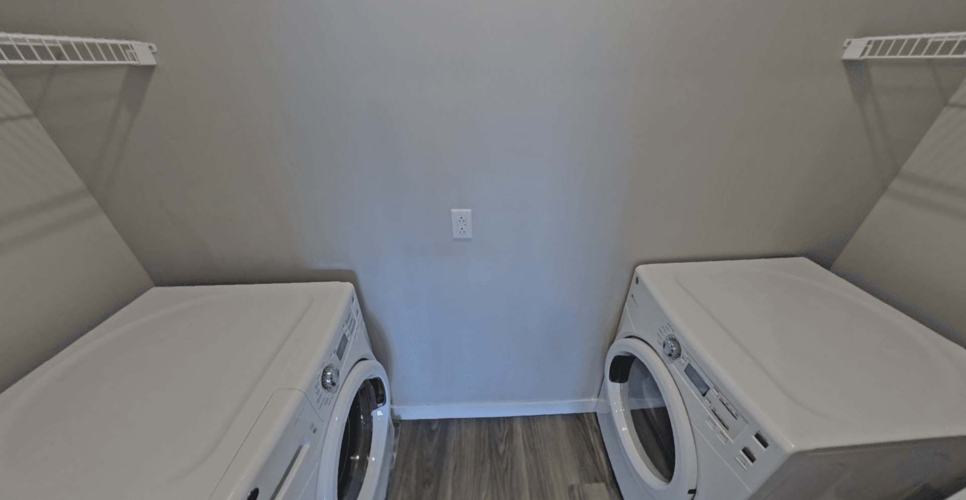 Edwardsville Apartment: 1010 Enclave Boulevard