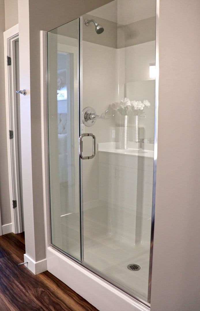 Edwardsville Apartment: 1010 Enclave Boulevard