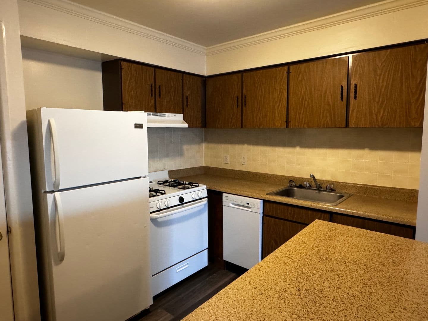Florissant Apartment: 2990 Santiago Drive