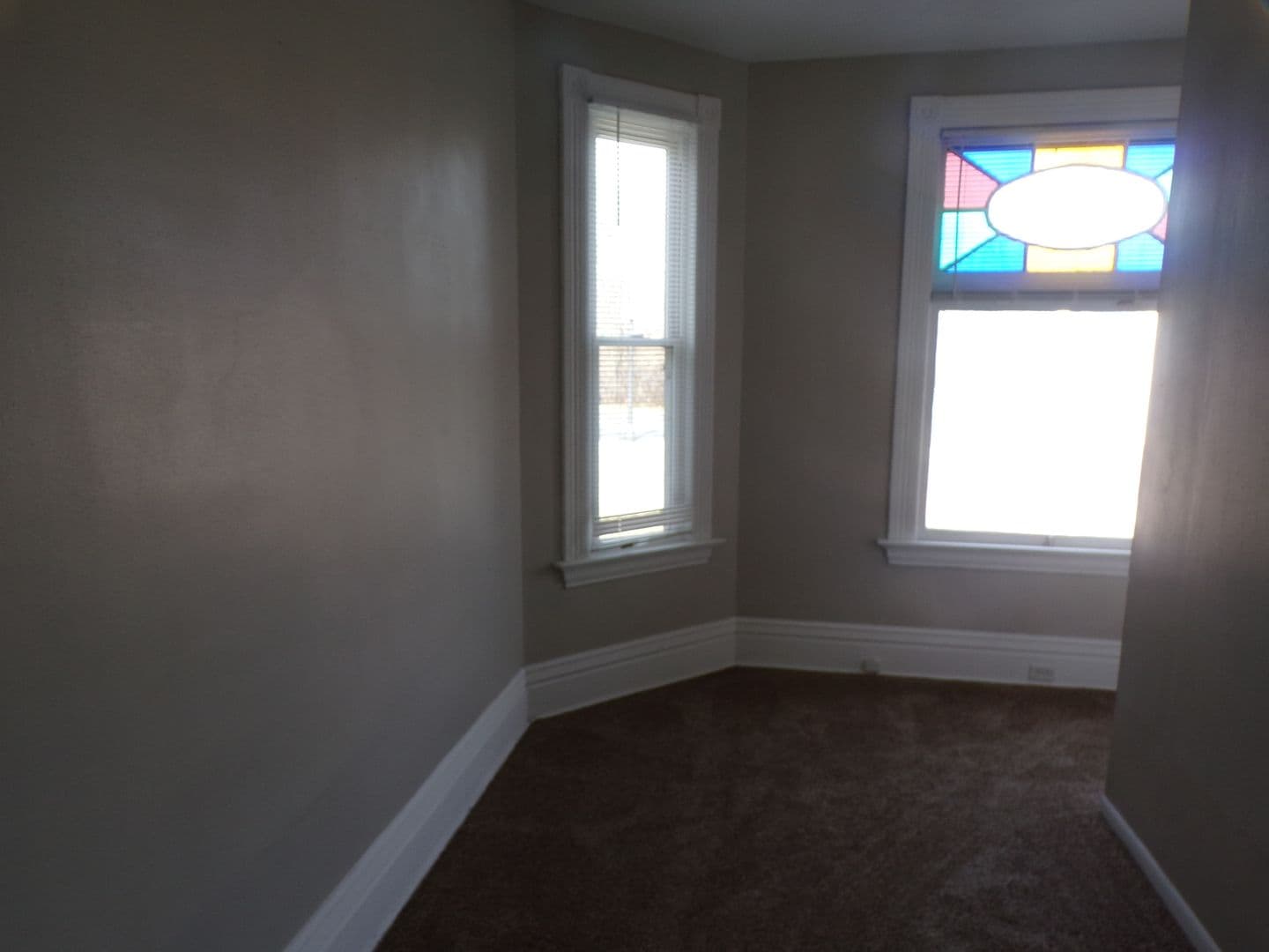 Edwardsville Apartment: 505 N Main St
