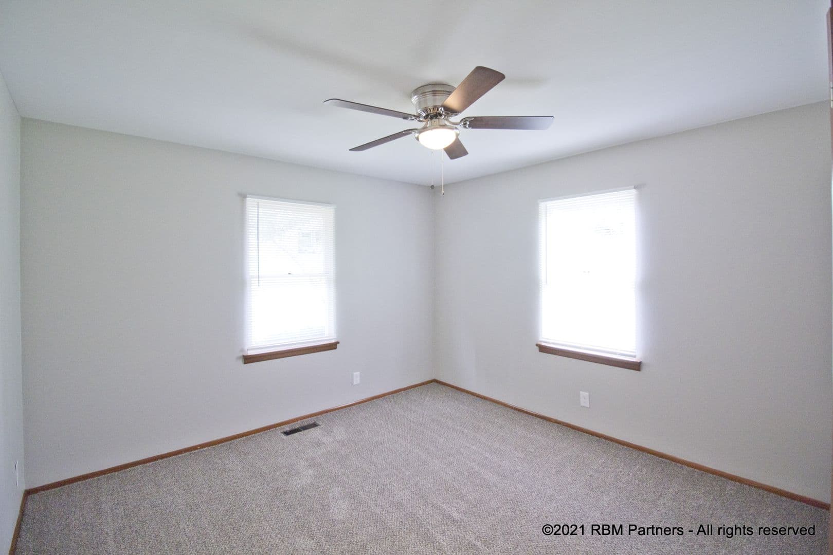 Edwardsville Apartment: 113 Abner Place