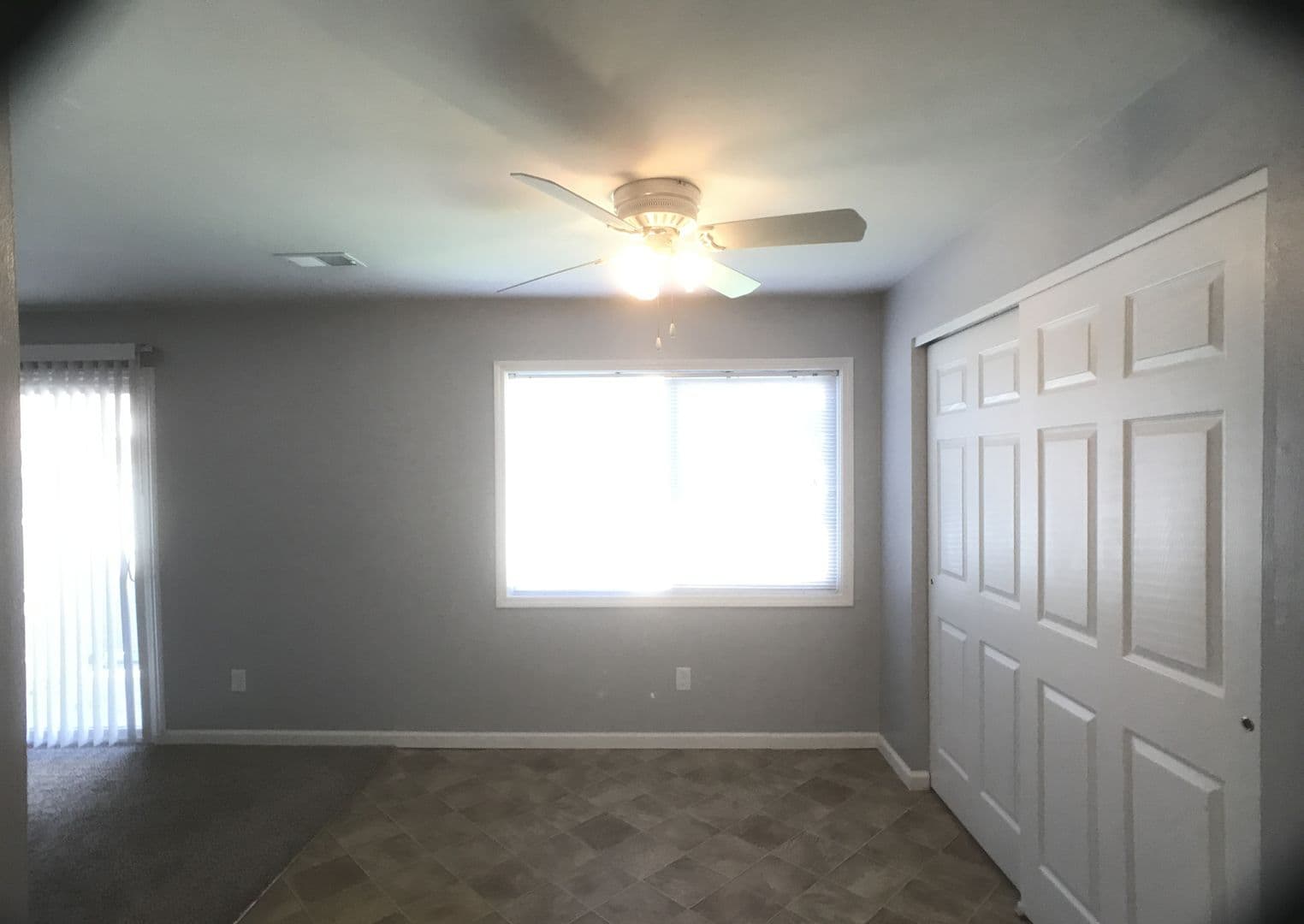 Edwardsville Apartment: 40 Devon Ct