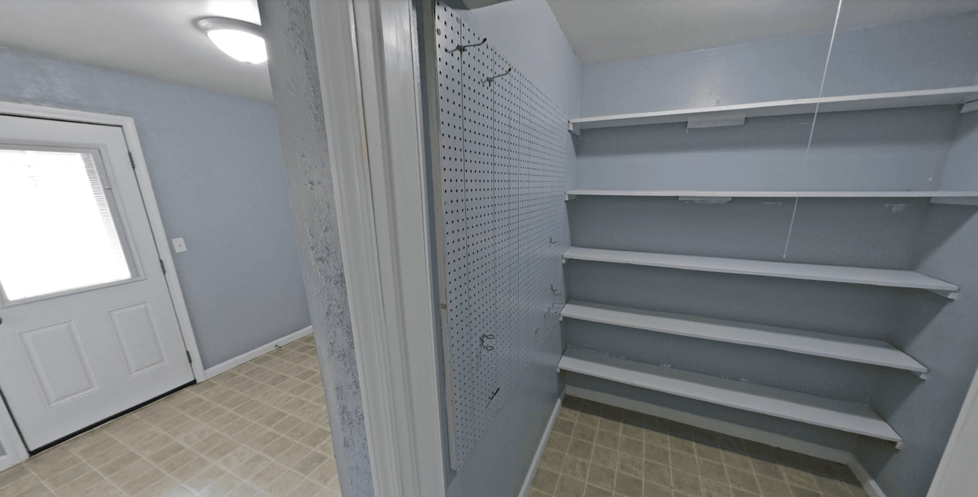 Edwardsville Apartment: 400-424 West Union St