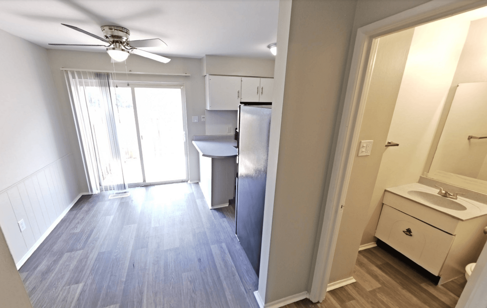 Florissant Apartment: 2990 Santiago Drive