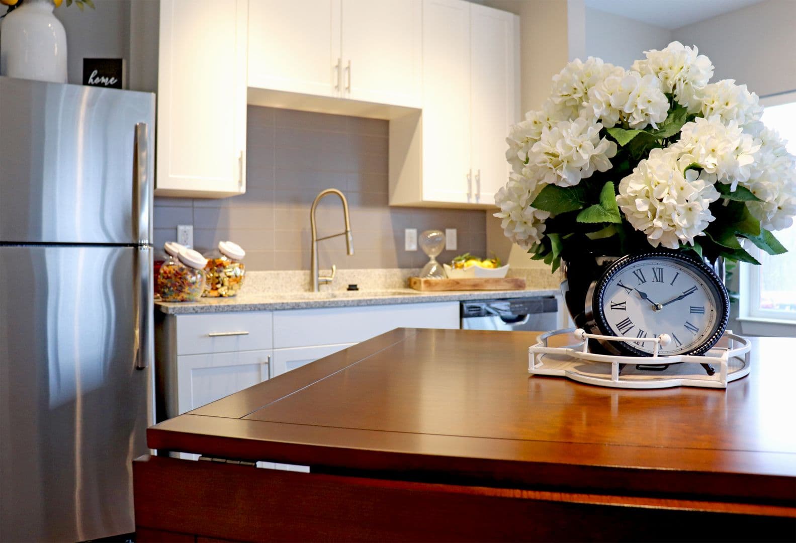 Edwardsville Apartment: 1010 Enclave Boulevard