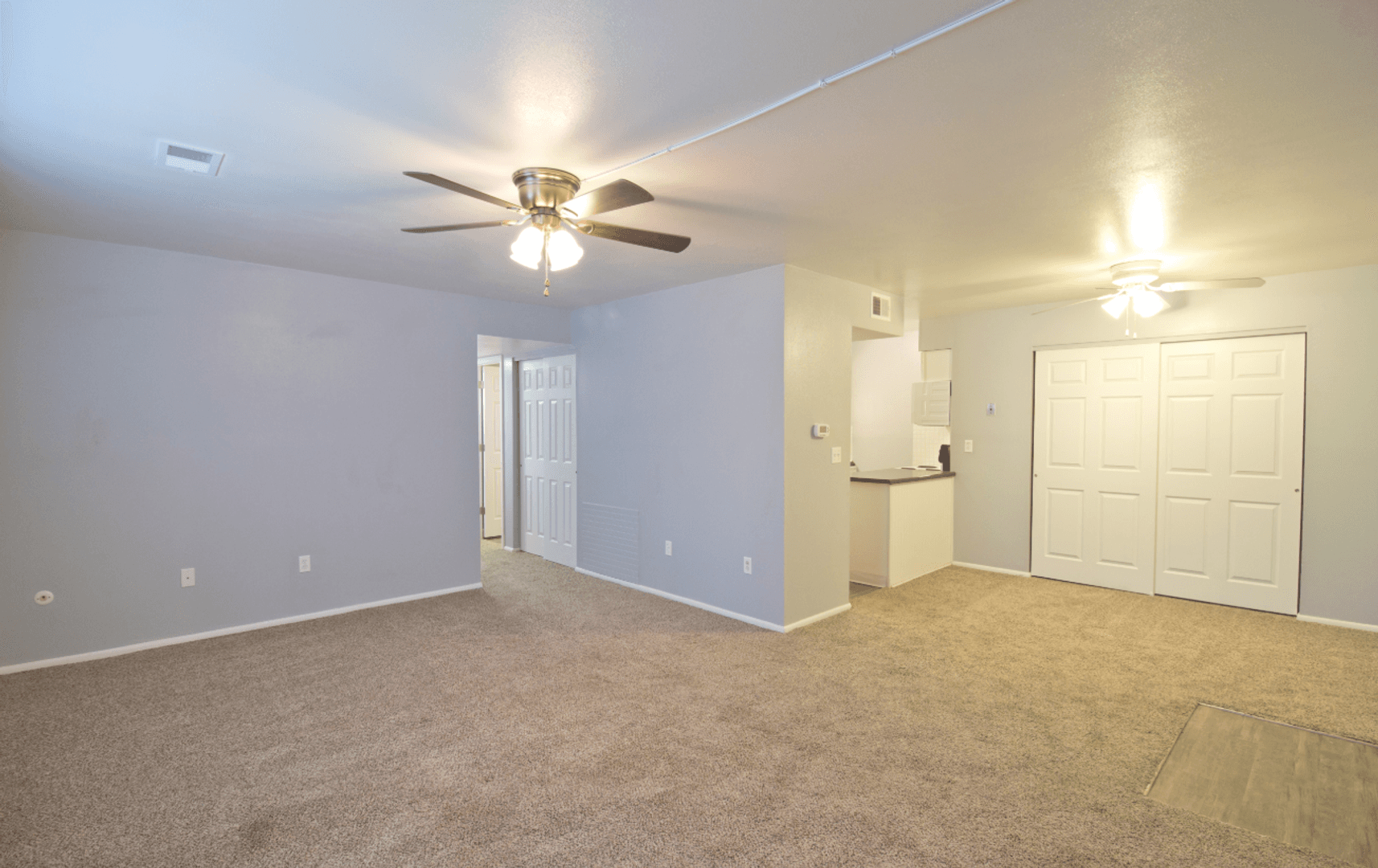 Edwardsville Apartment: 30 Devon Ct