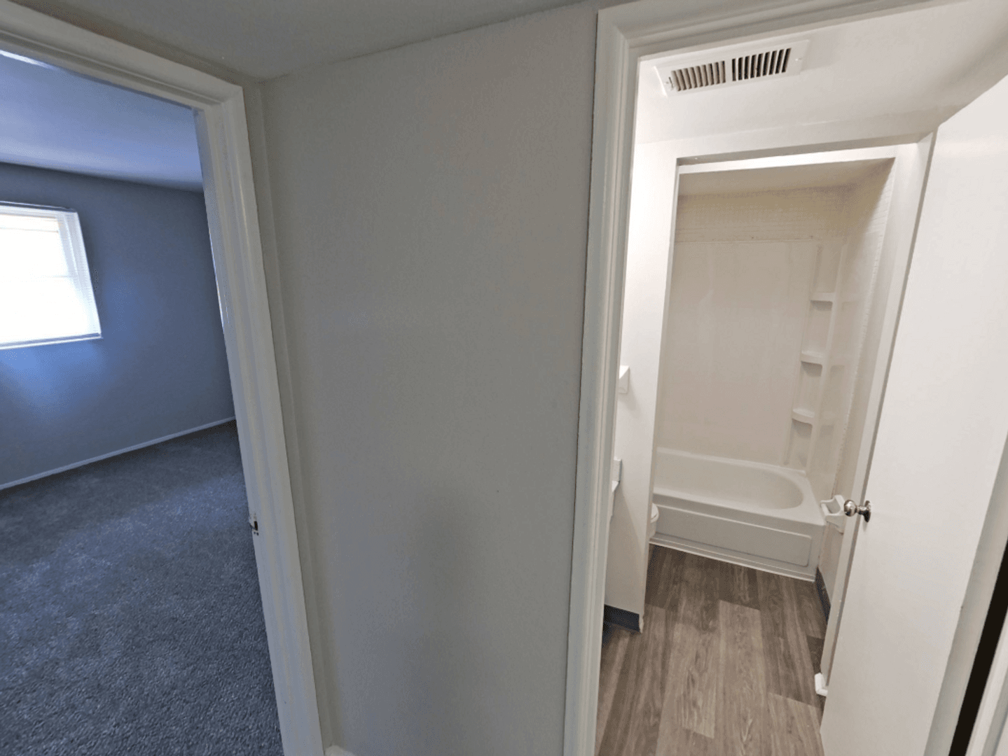 Florissant Apartment: 2990 Santiago Drive