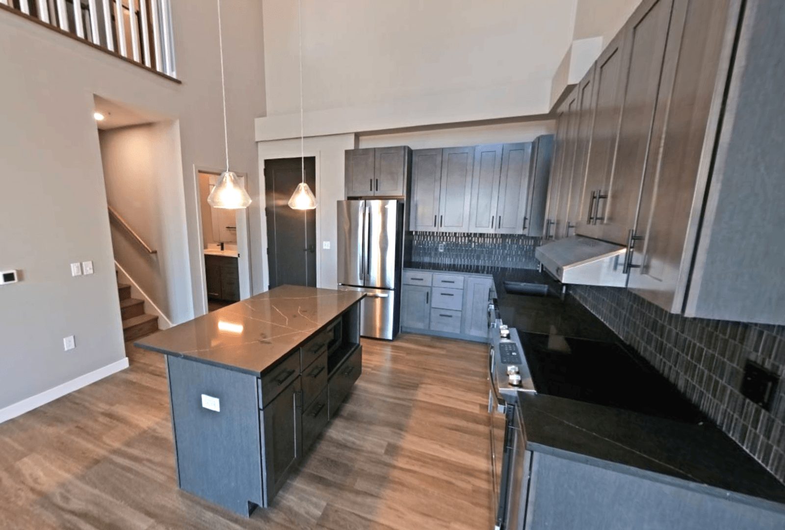 St Louis Apartment: 299 DeBaliviere Ave