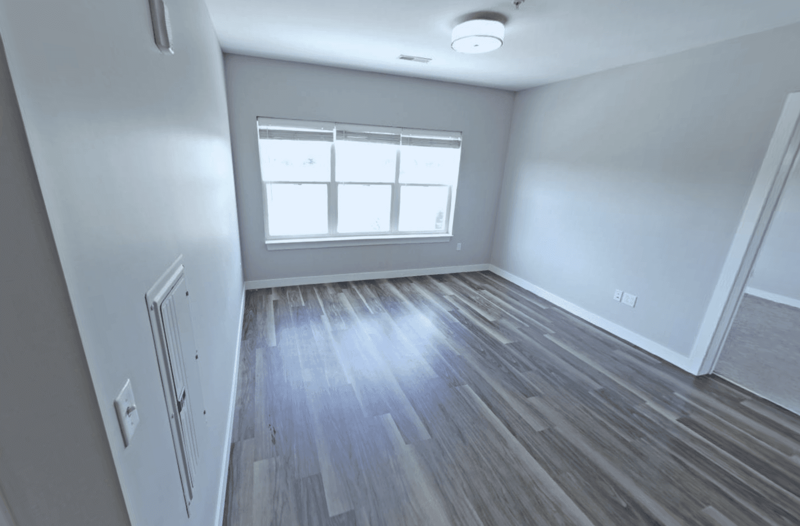 Edwardsville Apartment: 1010 Enclave Boulevard