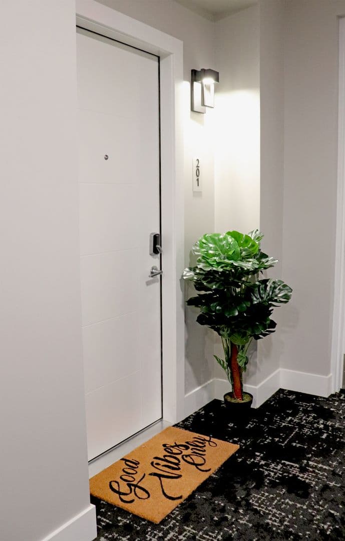 Edwardsville Apartment: 1010 Enclave Boulevard
