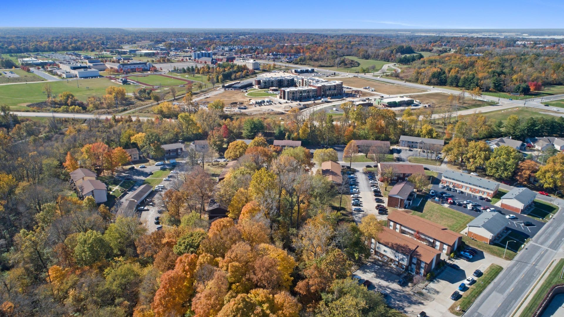 Edwardsville Apartment: 30 Devon Ct