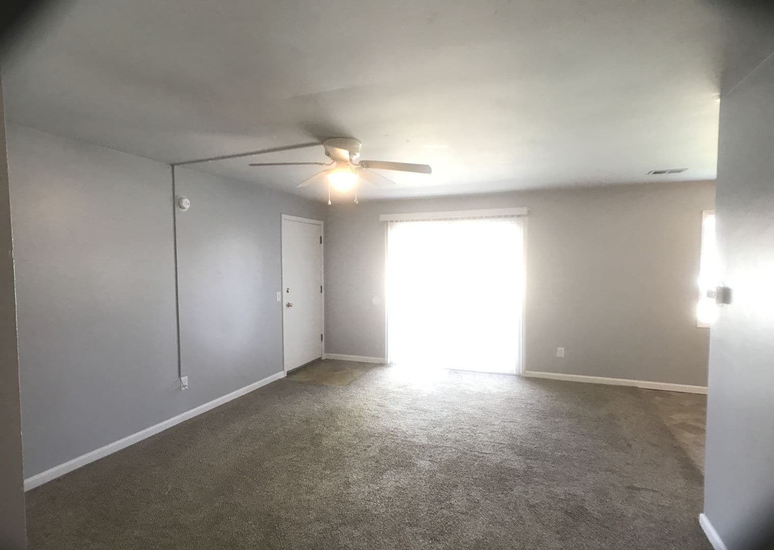 Edwardsville Apartment: 40 Devon Ct