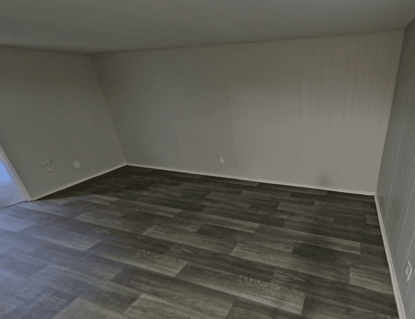 Florissant Apartment: 2990 Santiago Drive