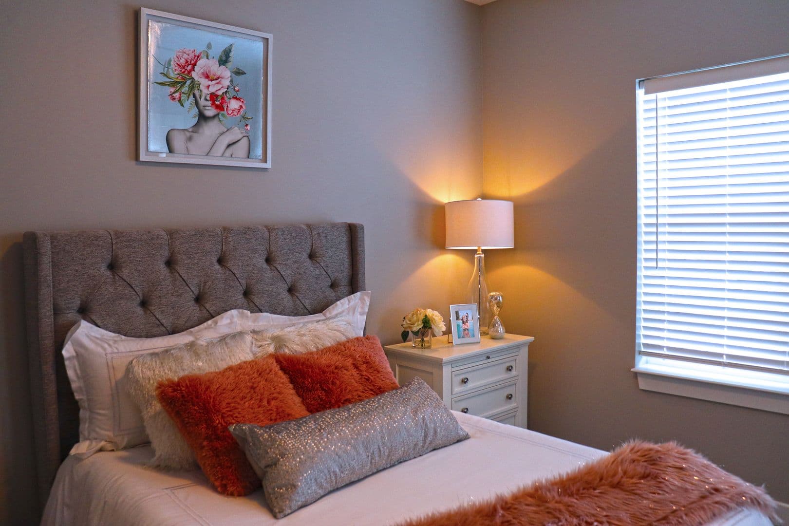Edwardsville Apartment: 1010 Enclave Boulevard