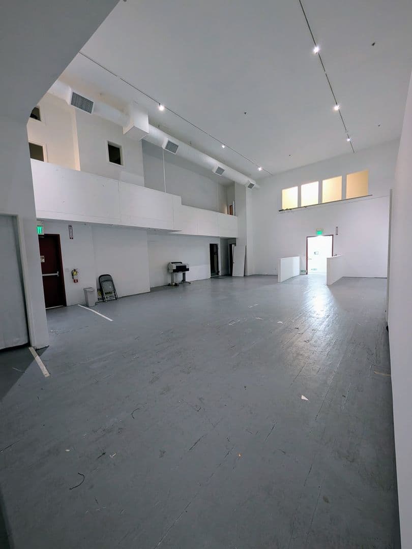 Oakland Apartment: 1255 26th St