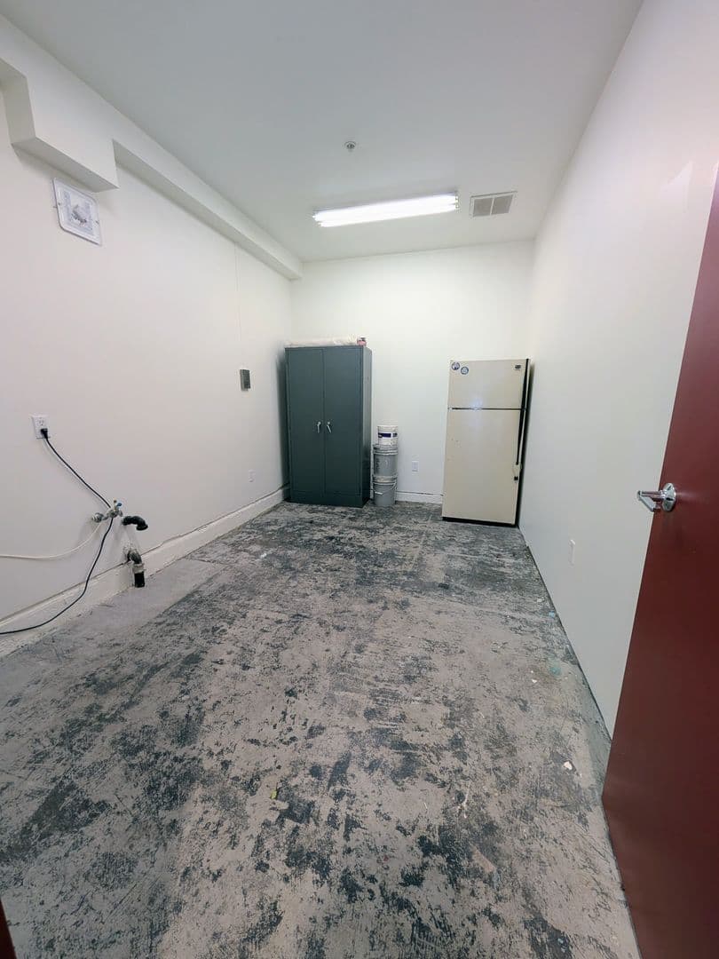 Oakland Apartment: 1255 26th St