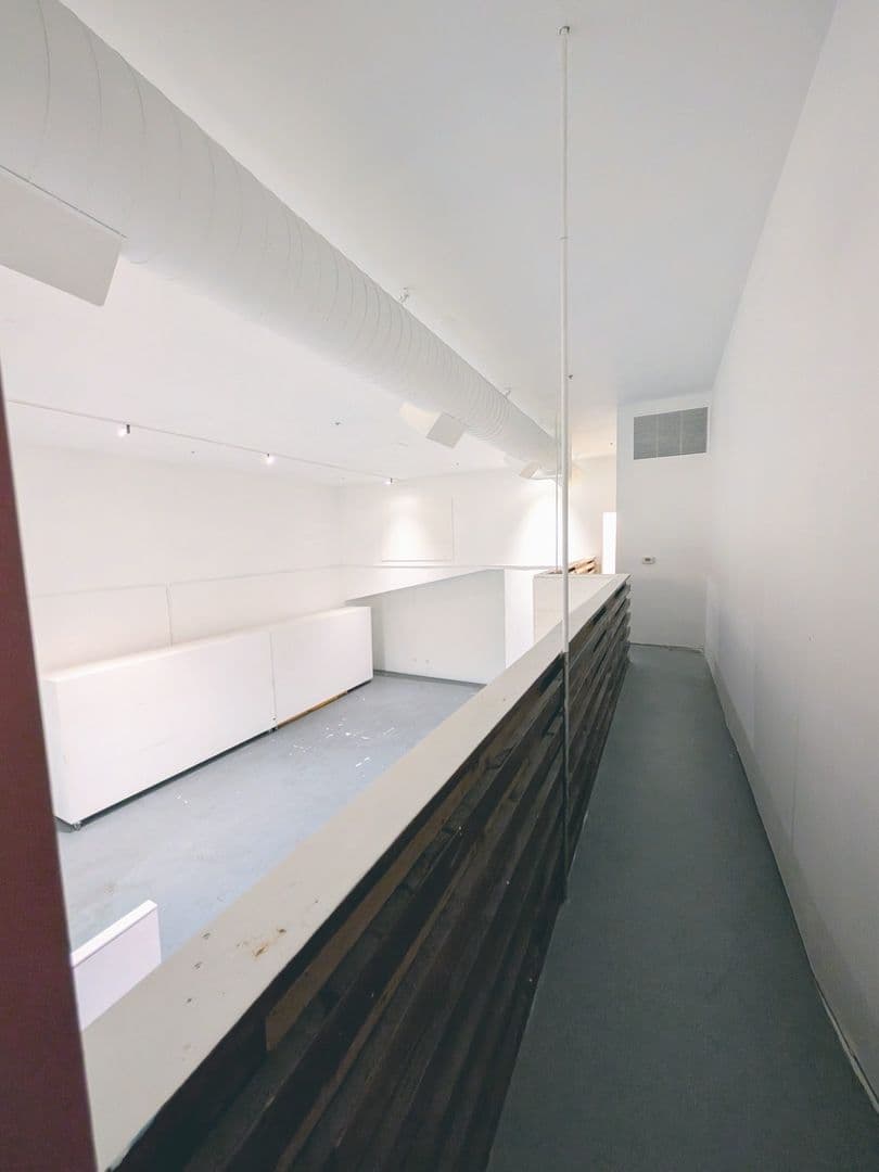 Oakland Apartment: 1255 26th St