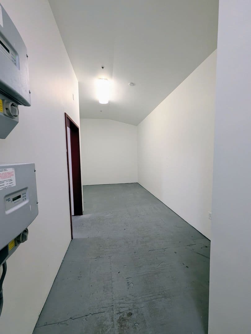 Oakland Apartment: 1255 26th St