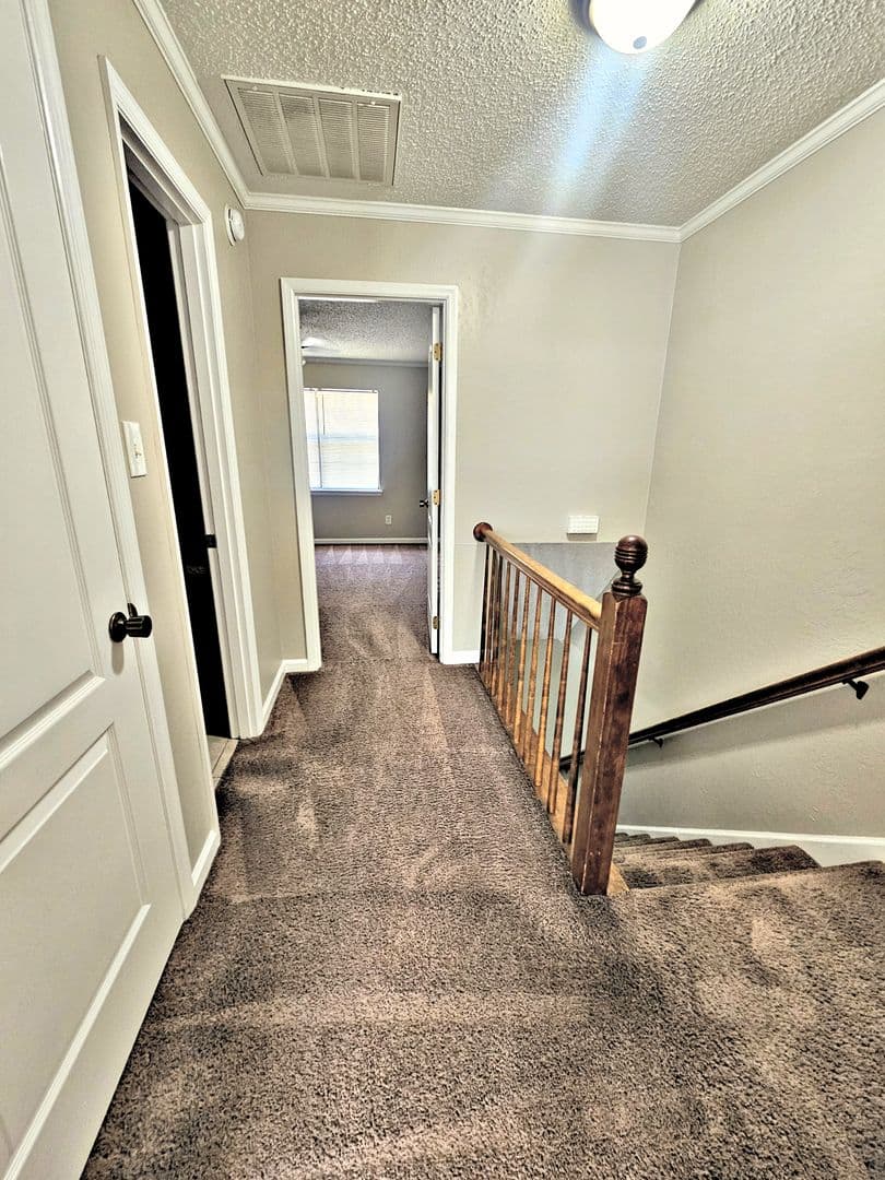 Decatur Apartment: 2402 - 2422 Gaslight Pl SW