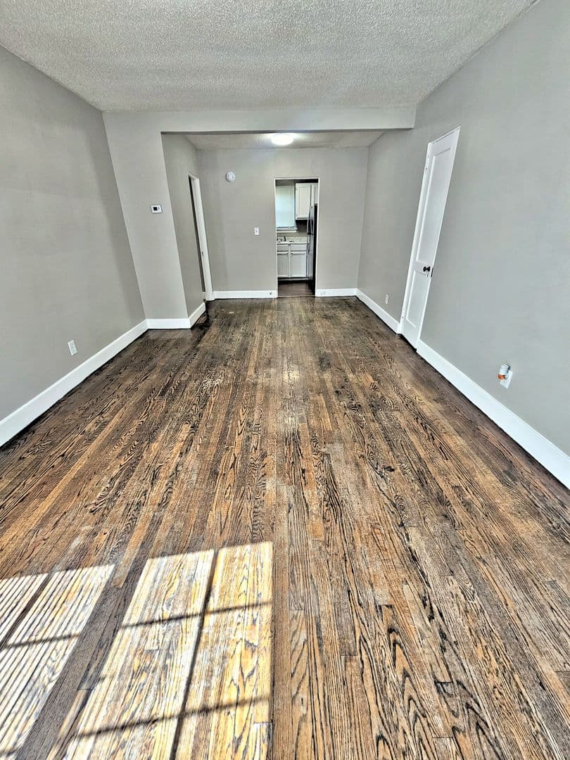 Decatur Apartment: 1018-1026 Grant St SE