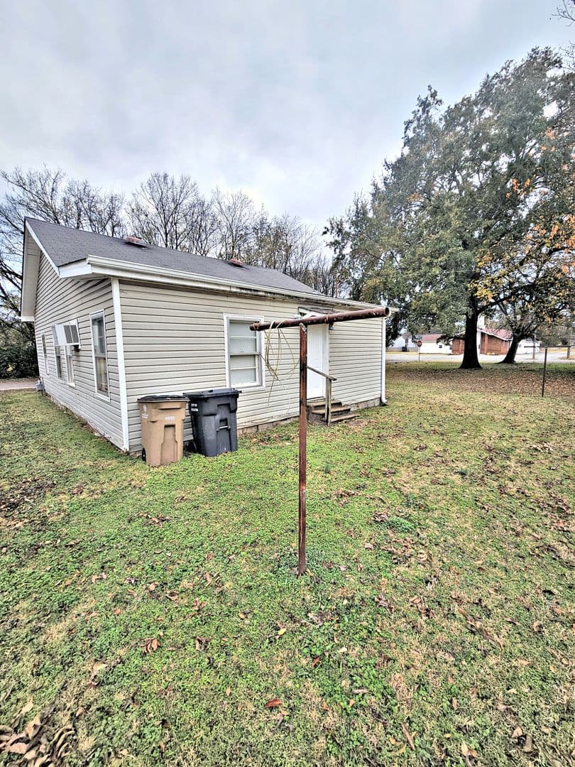 Decatur Apartment: Multiple Addresses