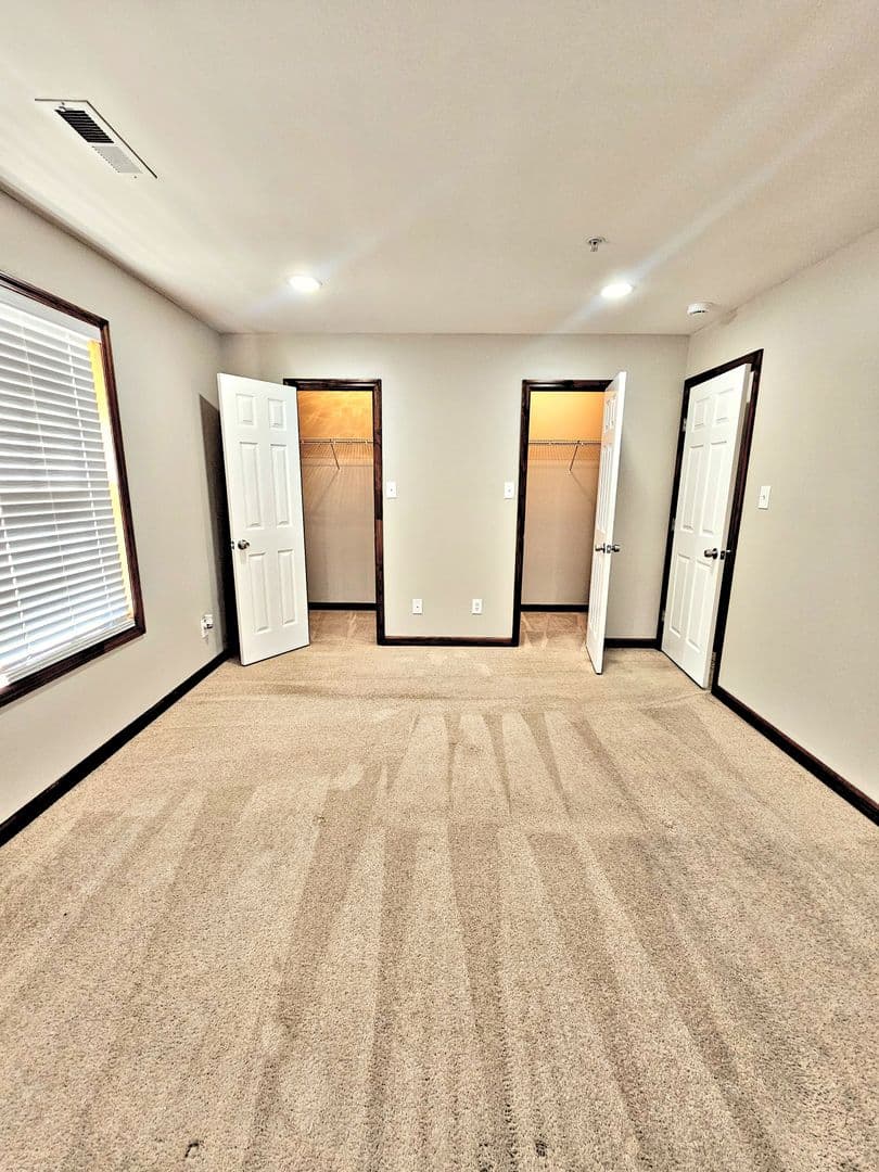 Decatur Apartment: Gaslight Court SW