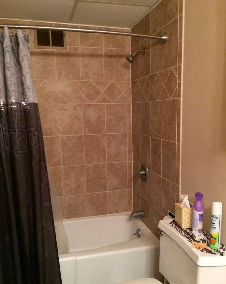 Cedar Falls Apartment: 2107 Olive St.