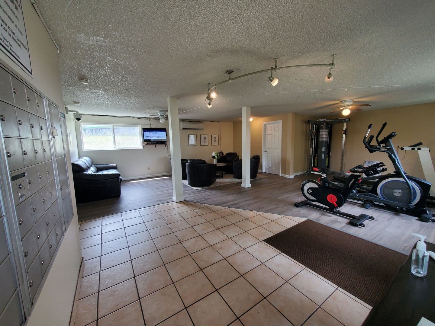 Portland Apartment: 1300 NE 181 Avenue