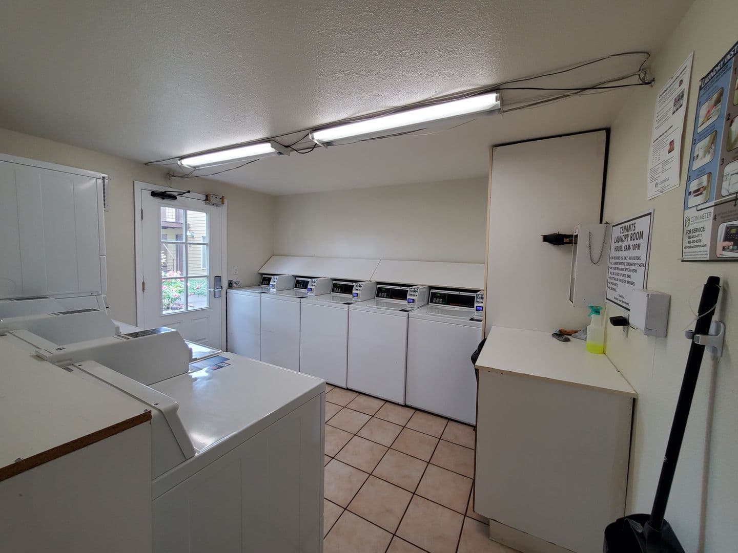 Portland Apartment: 1300 NE 181 Avenue