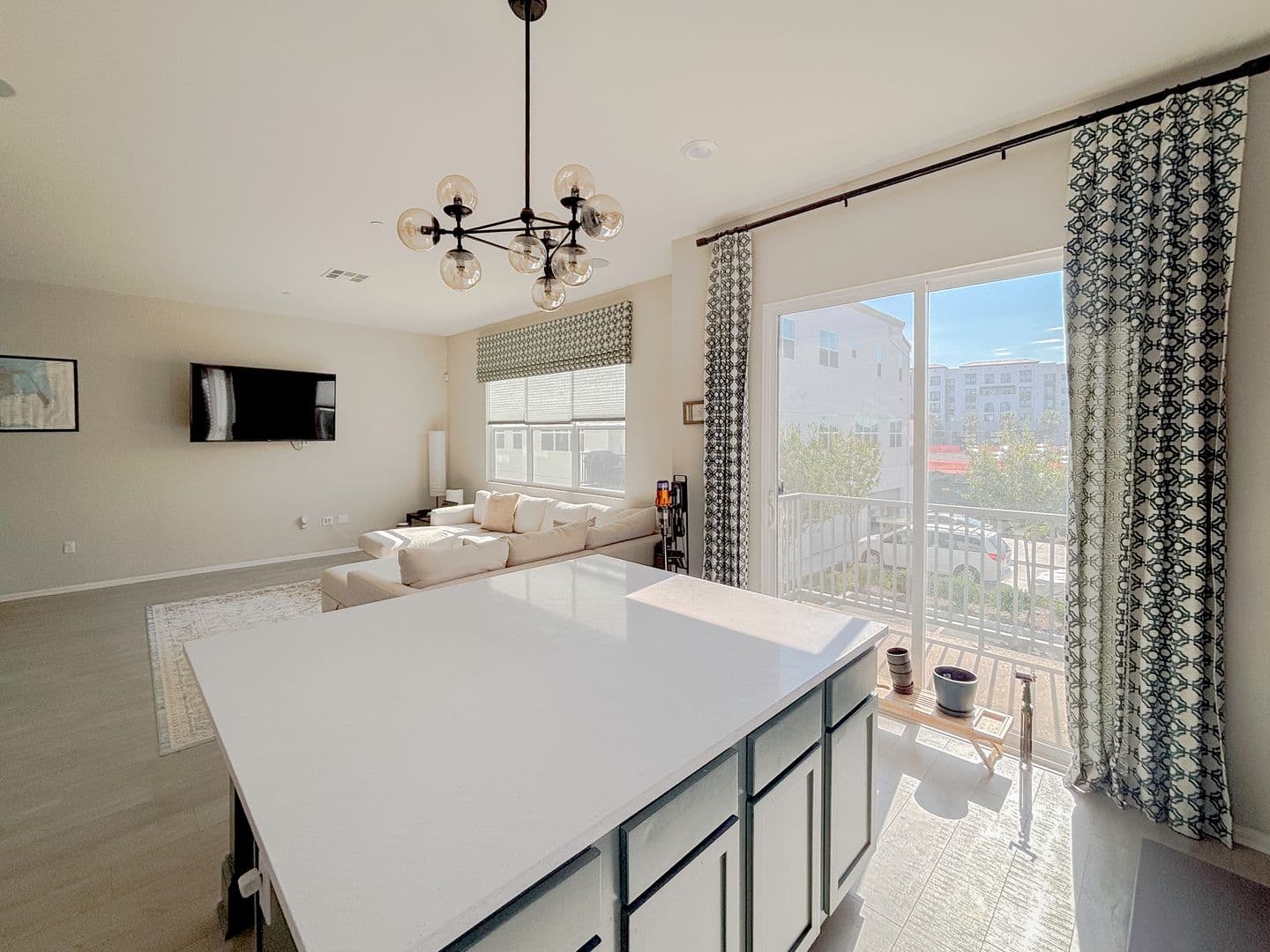 Chula Vista Townhome: 1445 Suwerte Ave