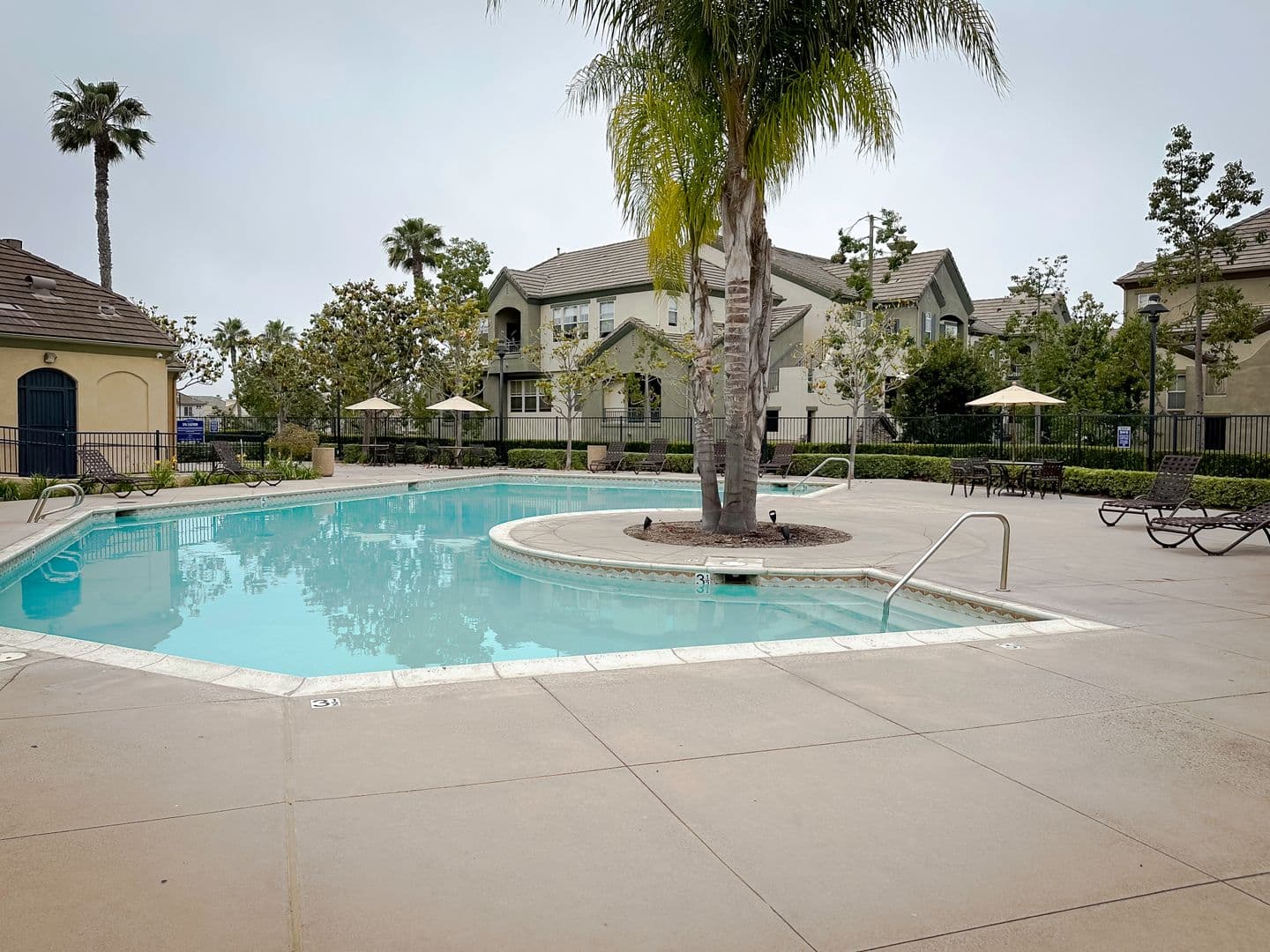 Chula Vista Townhome: 1339 Nicolette Avenue