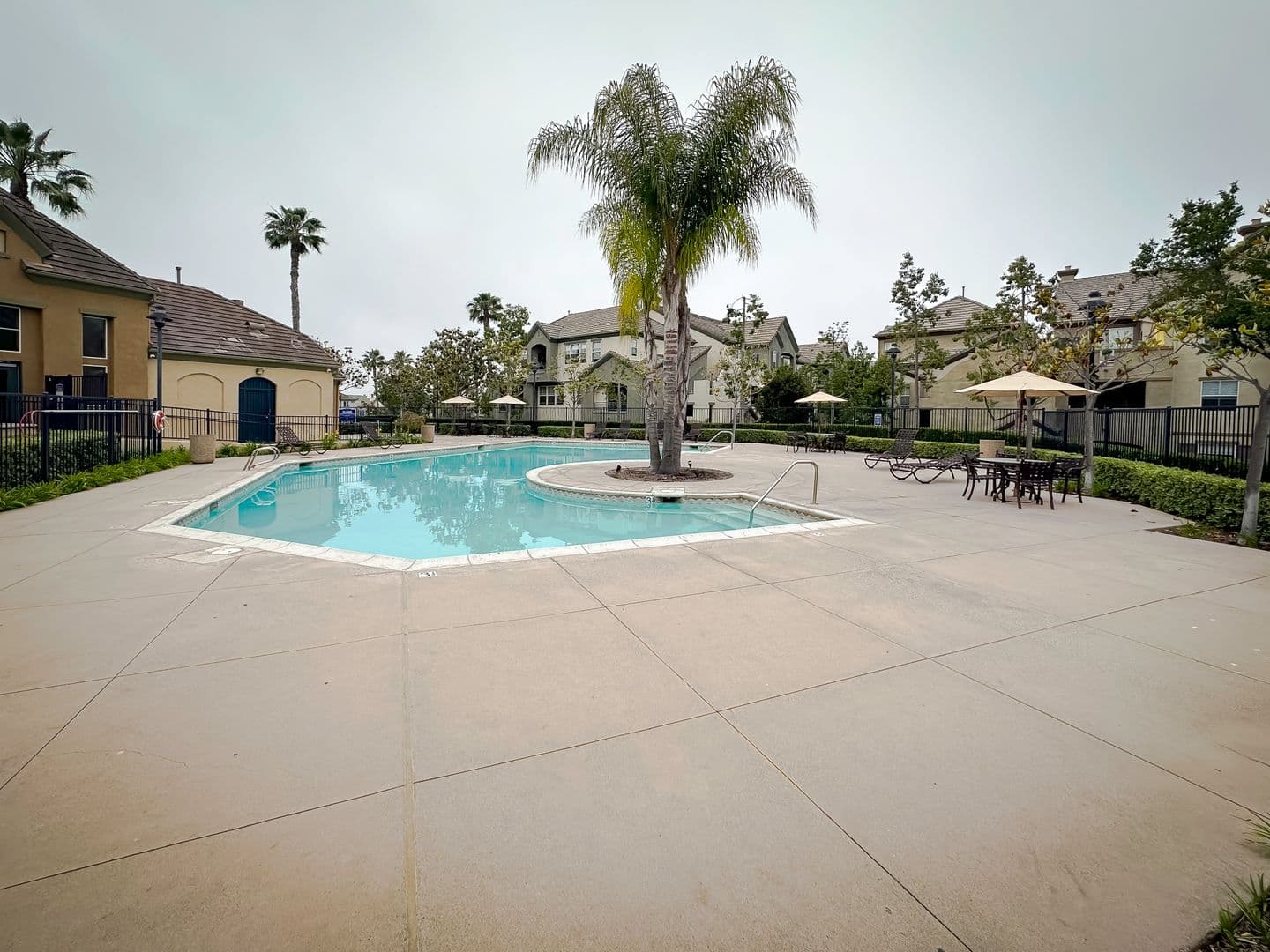 Chula Vista Townhome: 1339 Nicolette Avenue