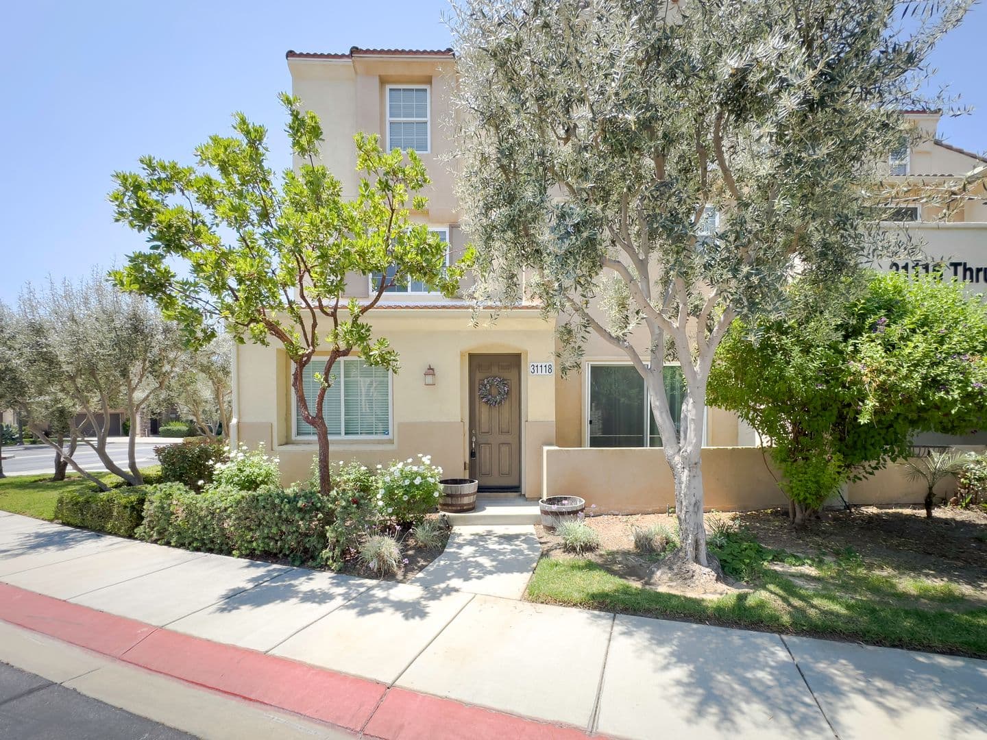 Temecula House: 31118 Black Maple Drive