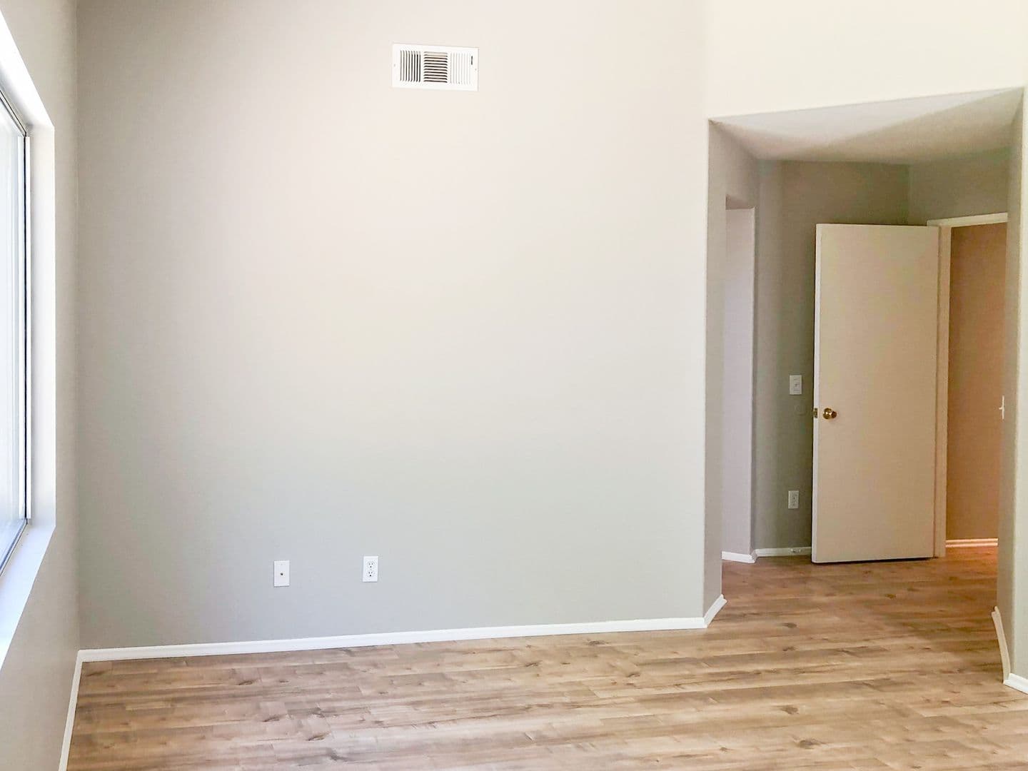 Temecula House: 32286 Via Arias