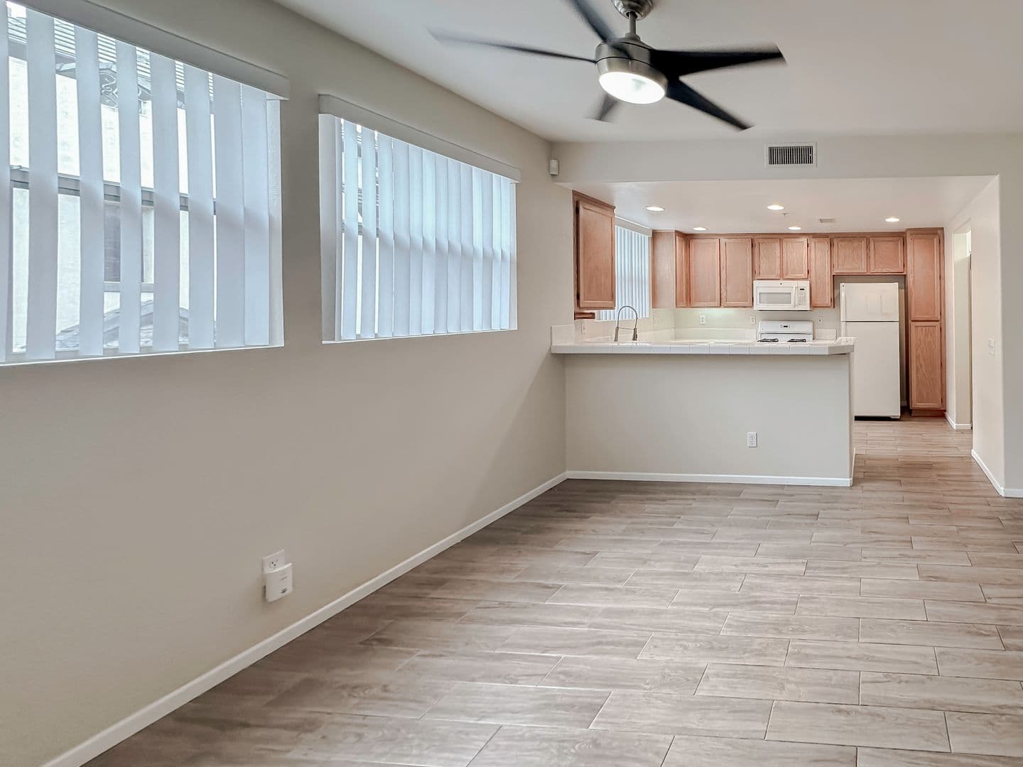 Chula Vista Townhome: 1339 Nicolette Avenue