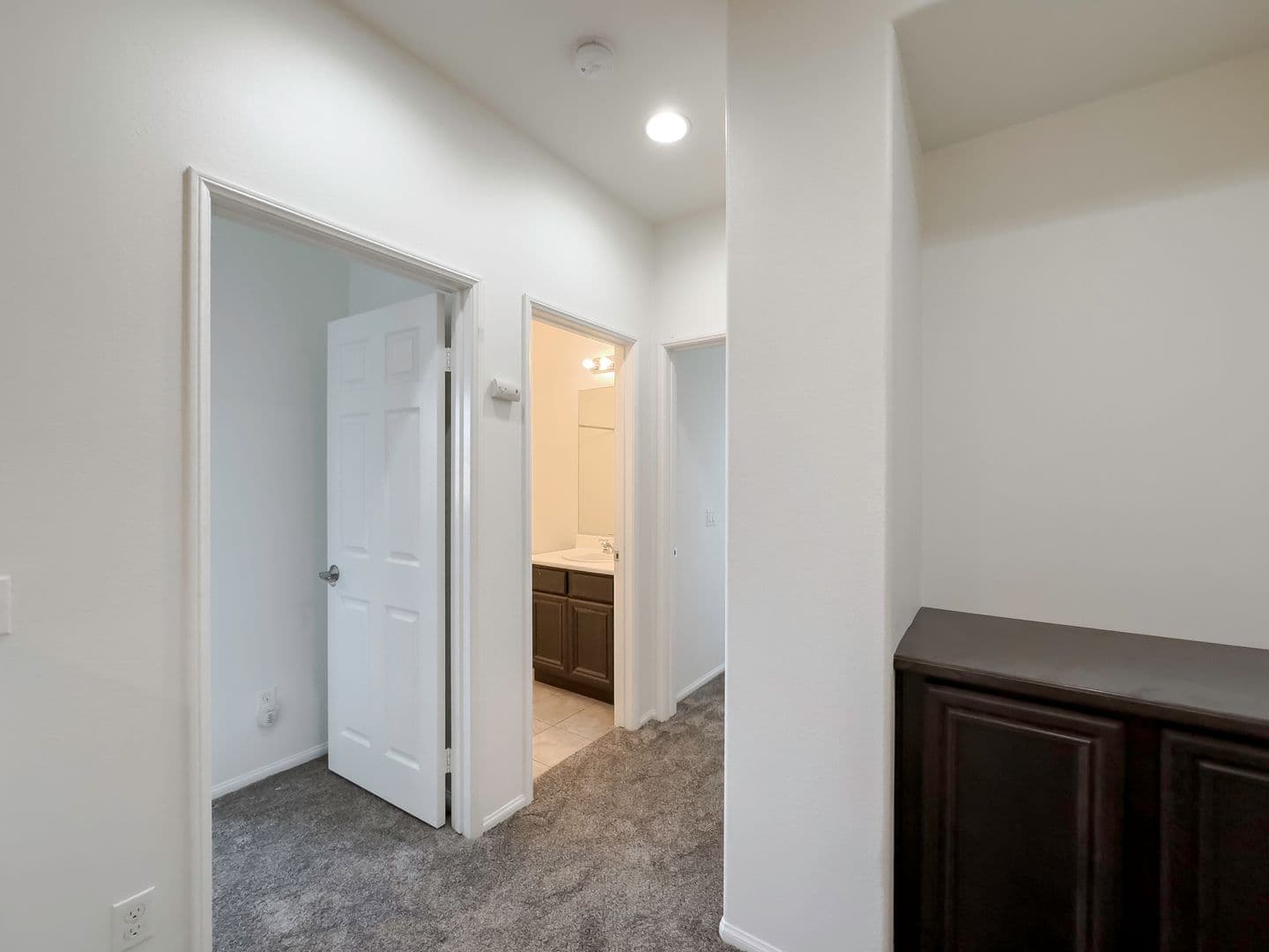 Temecula House: 31118 Black Maple Drive