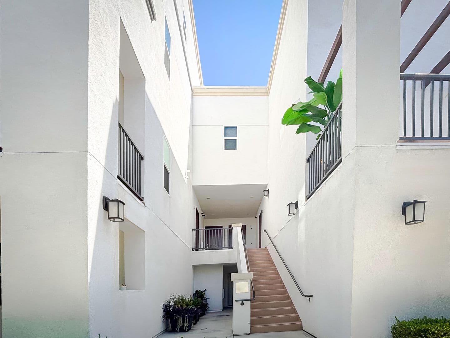 Chula Vista Townhome: 1445 Suwerte Ave