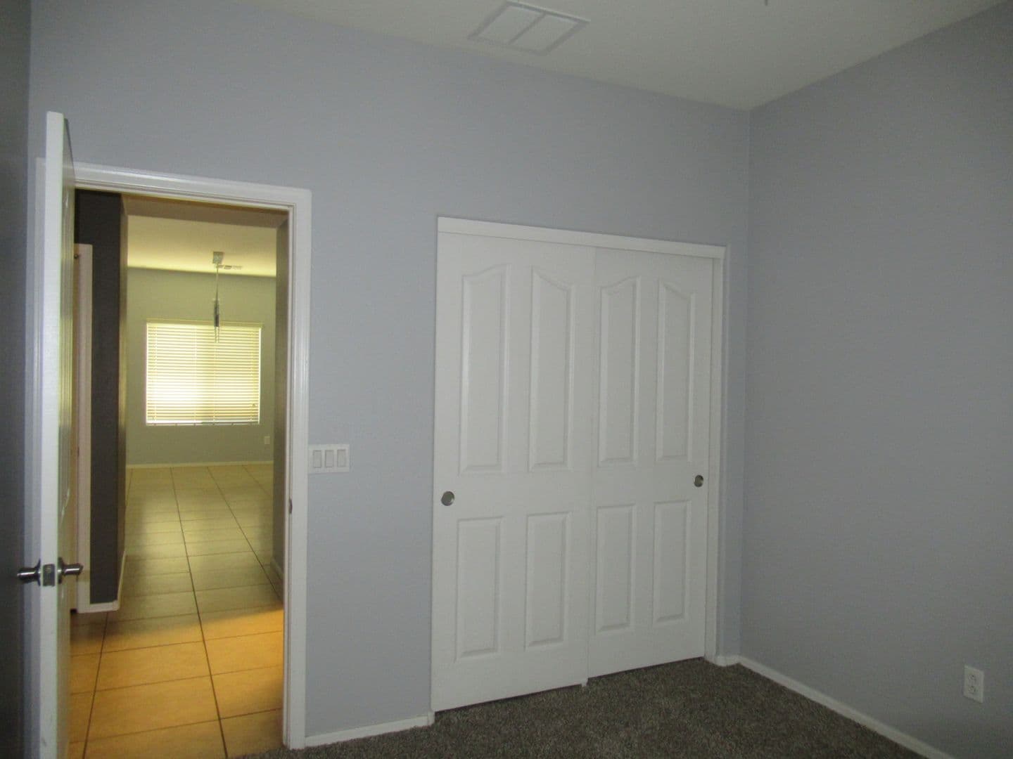Avondale House: 10784 W Washington St.