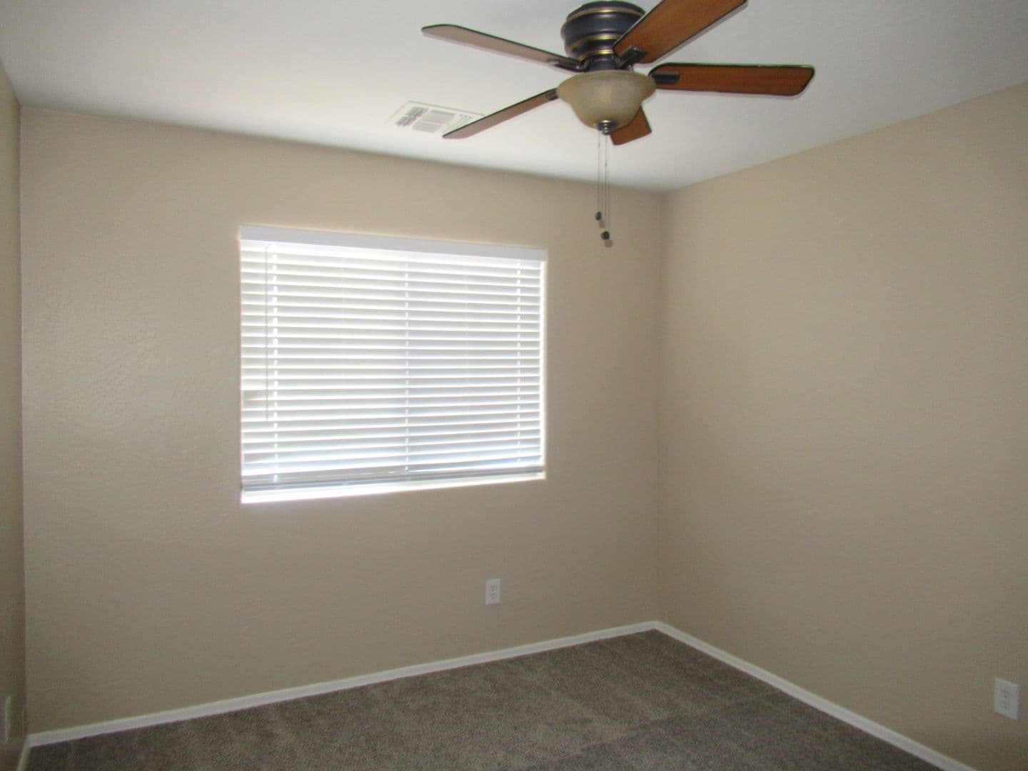 San Tan Valley House: 369 E. Anastasia St.