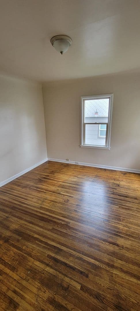 Spokane House: 1208 E North