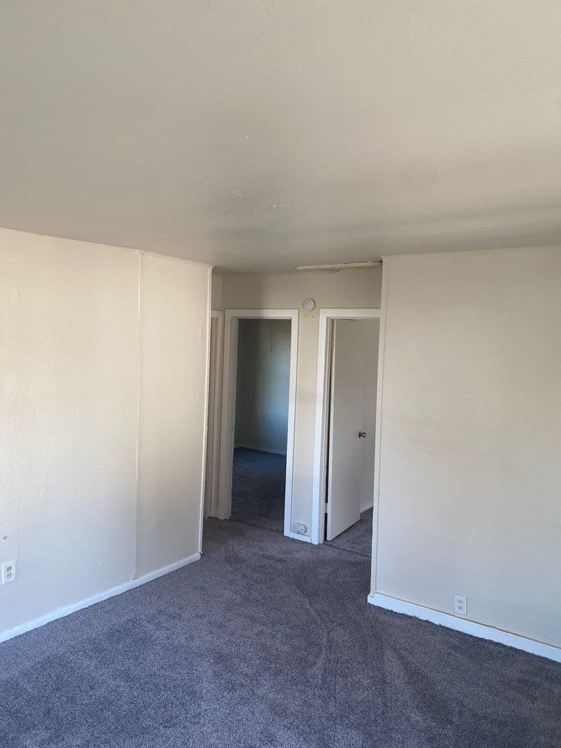 Spokane Apartment: 6702/6704/6706 N Market