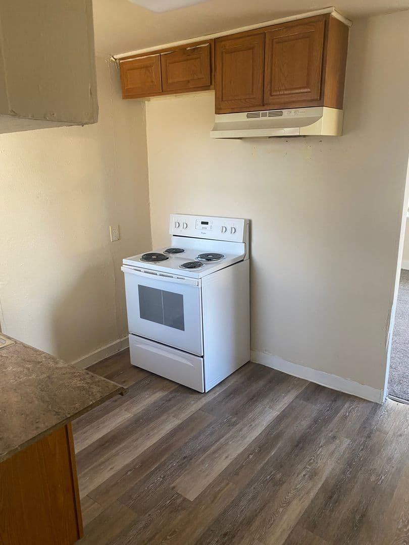 Spokane Apartment: 6702/6704/6706 N Market