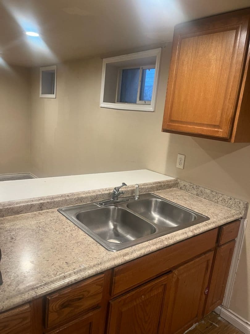Spokane Apartment: 815 E 8th