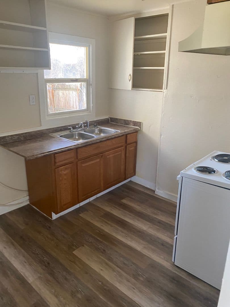 Spokane Apartment: 6702/6704/6706 N Market