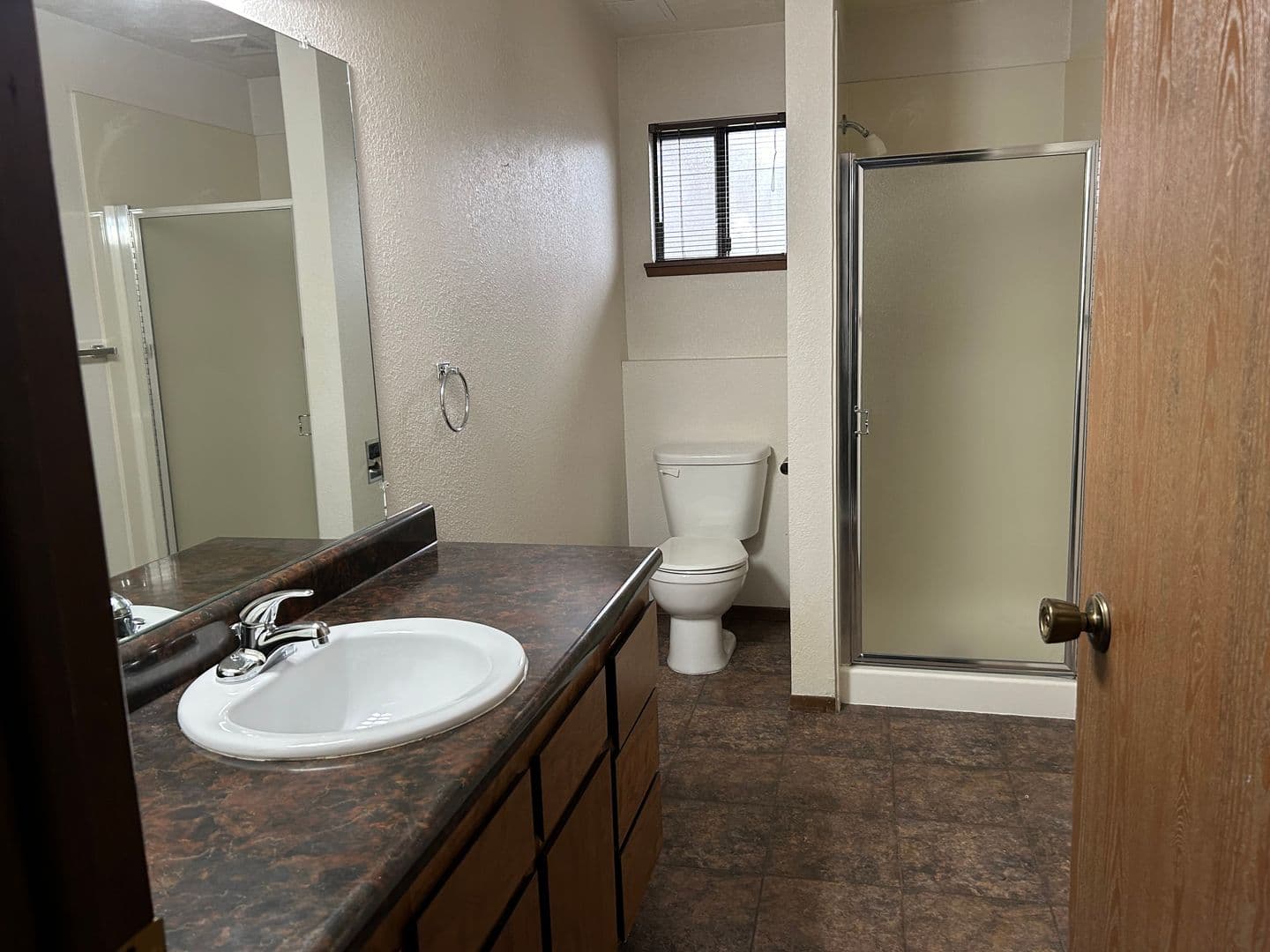 Spokane House: 5611 W Woodside