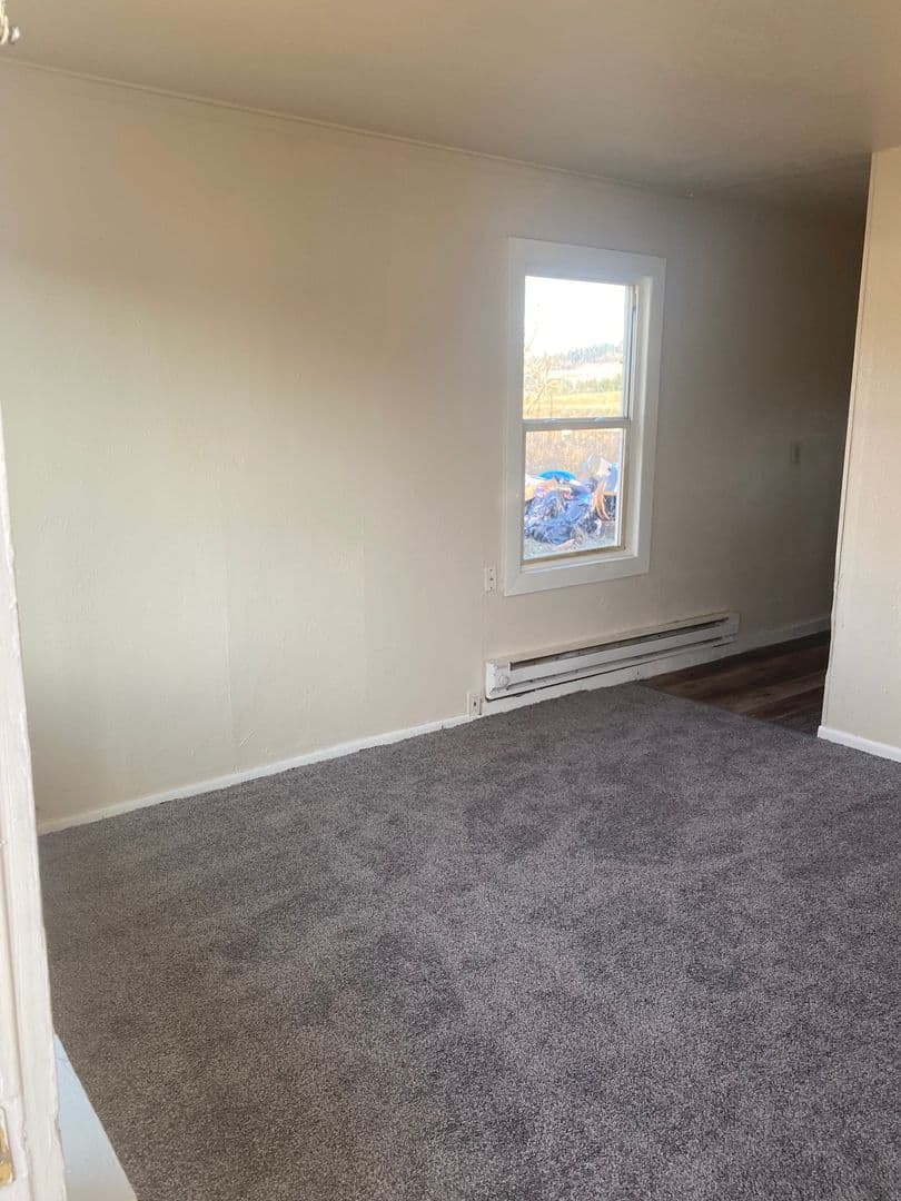 Spokane Apartment: 6702/6704/6706 N Market