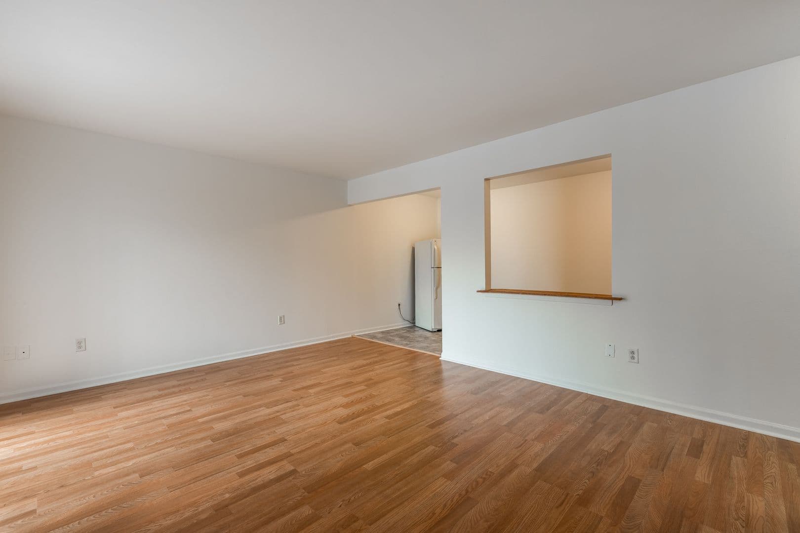 Hammond Apartment: 3510 173rd Street