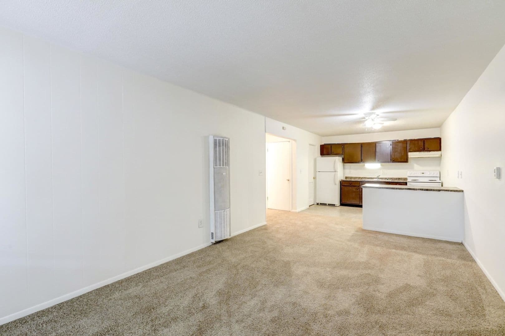 Champaign Apartment: 2000 N. Mattis Avenue