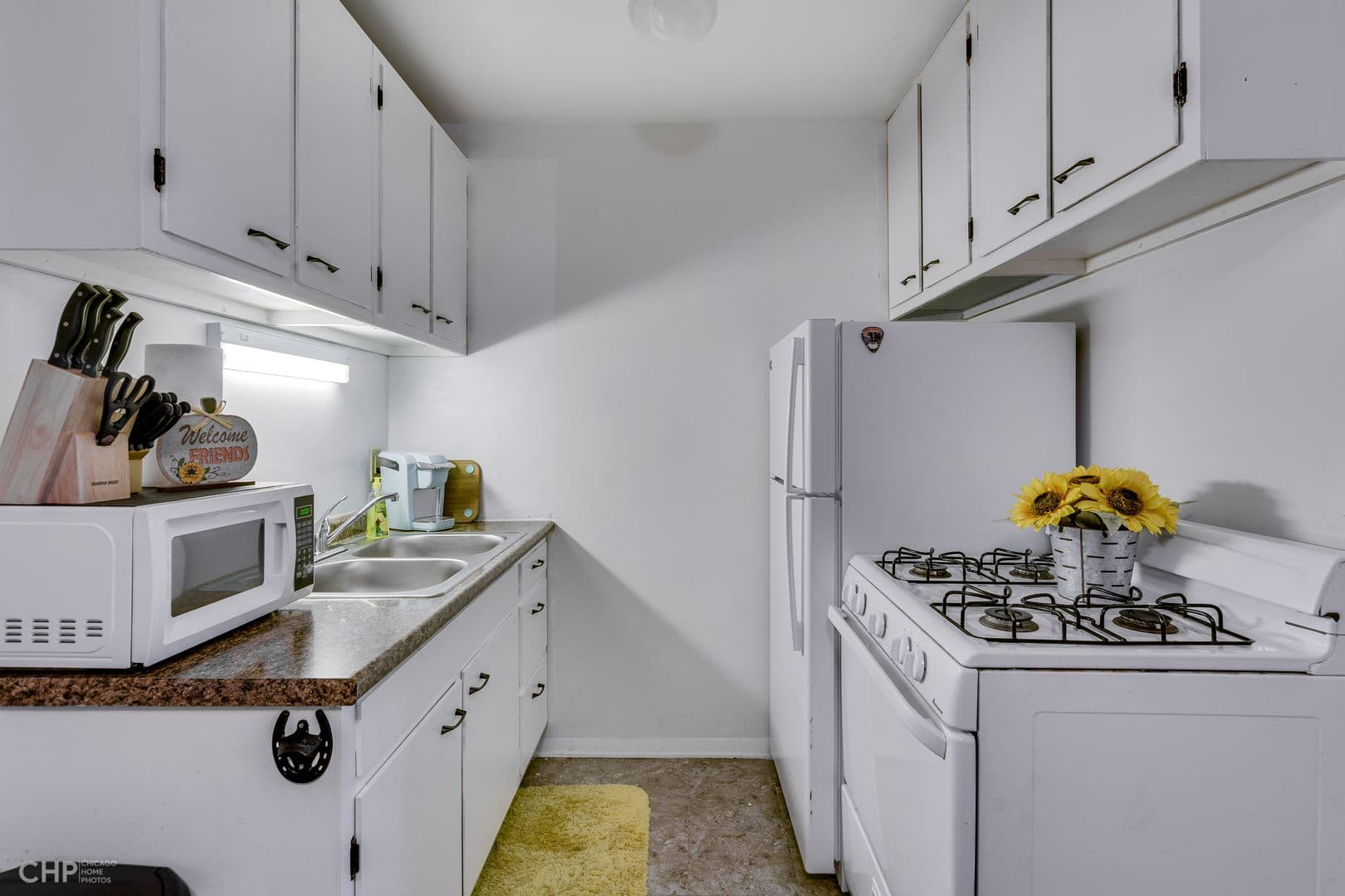 Hammond Apartment: 6423 Kennedy Avenue